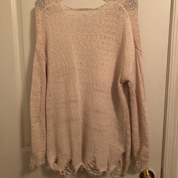Mittoshop distressed long sleeve cream colored top, womens small - Picture 3 of 4